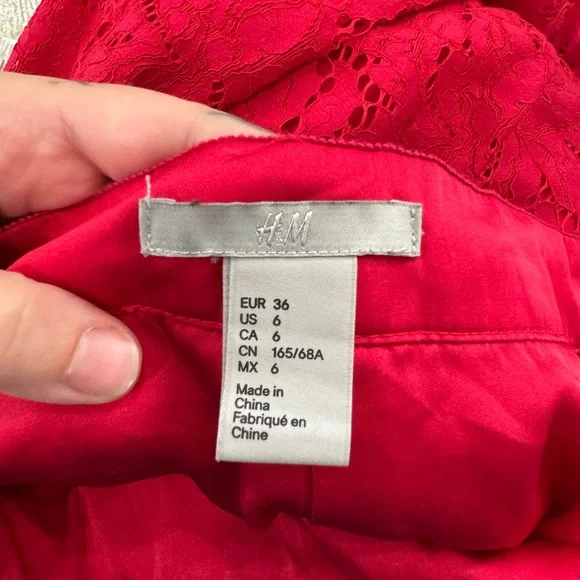 H&M Red Lace Pencil Skirt - Picture 7 of 11